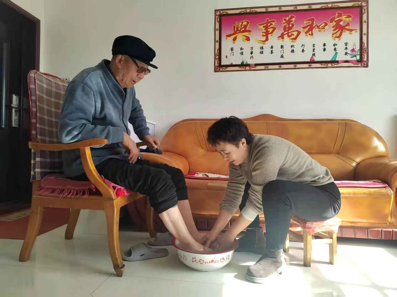 中共平?jīng)鍪谢A產(chǎn)業(yè)投資集團有限公司委員會關(guān)于對2024年度“產(chǎn)投榜樣”進行公示的公告(圖5) 中共平?jīng)鍪谢A產(chǎn)業(yè)投資集團有限公司委員會關(guān)于對2024年度“產(chǎn)投榜樣”進行公示的公告(圖5)